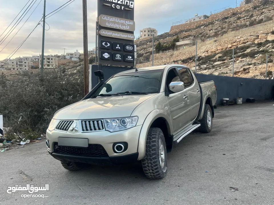 ميتسوبيشي هنتر نخب