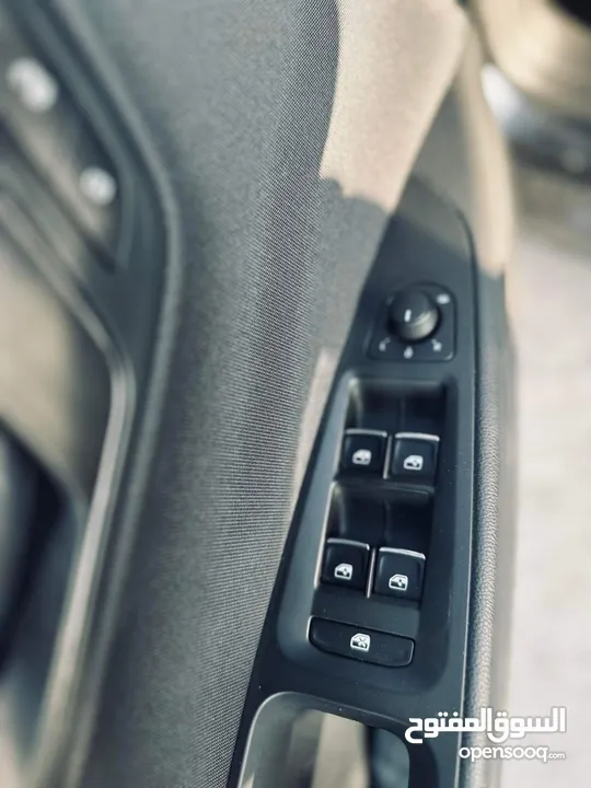 Seat leon FR ترخيص 2020