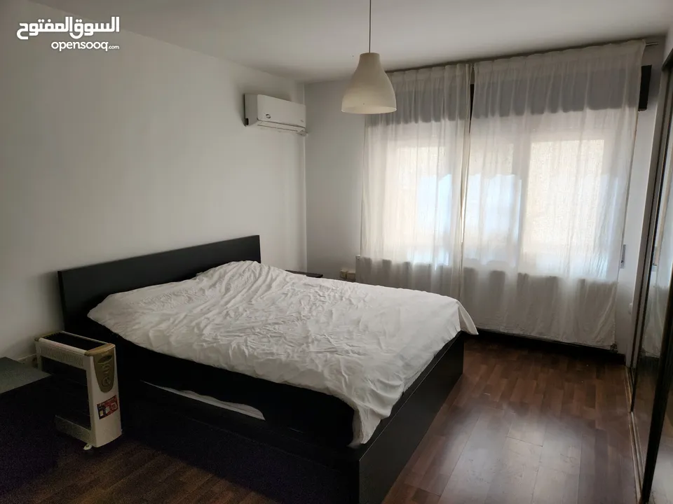 شقة 140م مفروشة كامل في دير غبار بالقرب من المدرسة الفرنسية و دوار الهاشميين