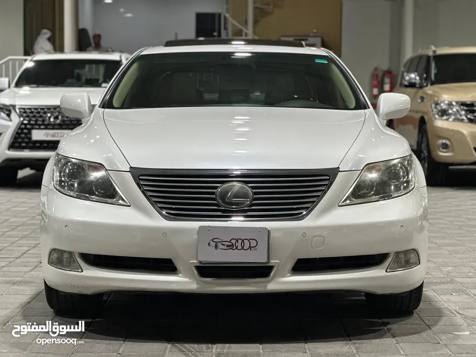 Lexus LS 460 L