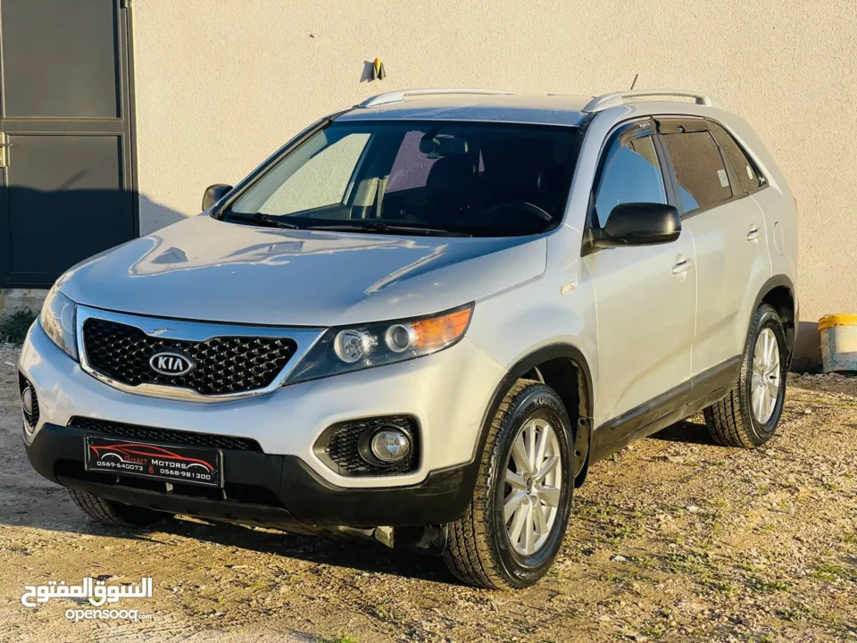 كيا سورينتو 2012 ب الرخصه