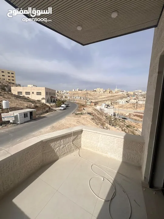 شقق فاخرة في جبل النصر حي عدن