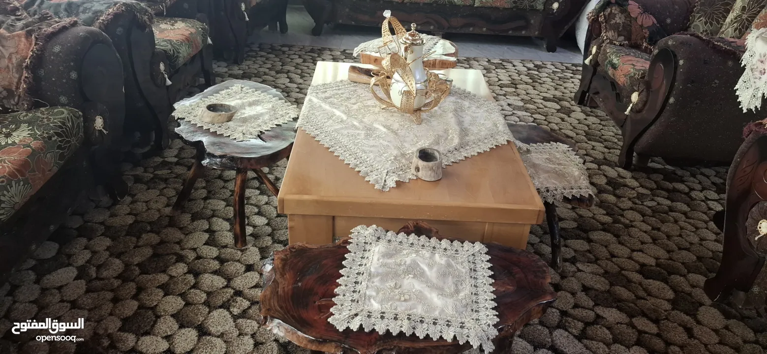 اكسسورات وتحف خشبيه