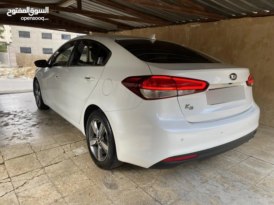 كيا k3 2018 اعلى صنف للبيع المستعجل