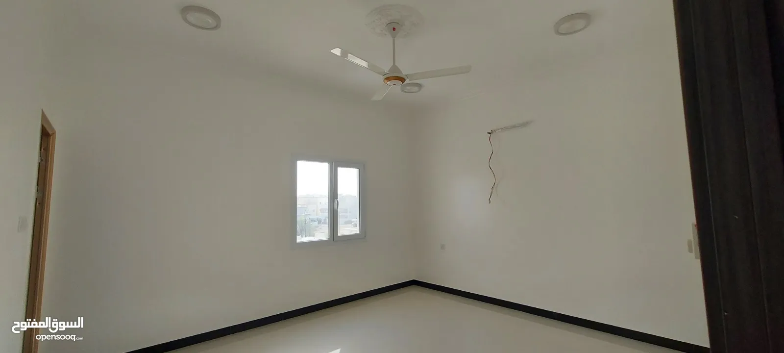 Comfy 5 BR villa for sale in Al Hail North Ref: 625H