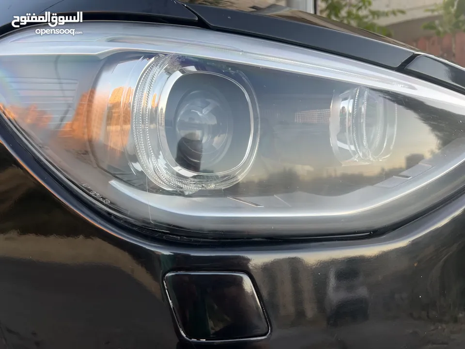 سيارة بي ام دبليو المانية من طراز BMW116i موديل 2016