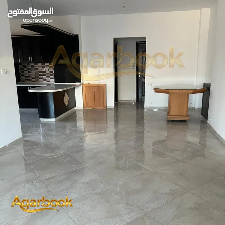 فرصتك بشقة راقية وبسعر ممتاز!  الطيرة – قرب دوار نبيل عمرو