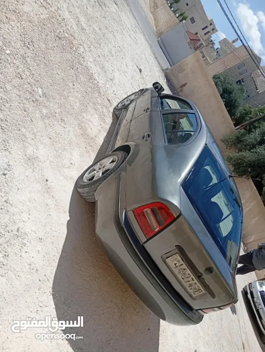 سكودا اوكتافيا 2003للبيع