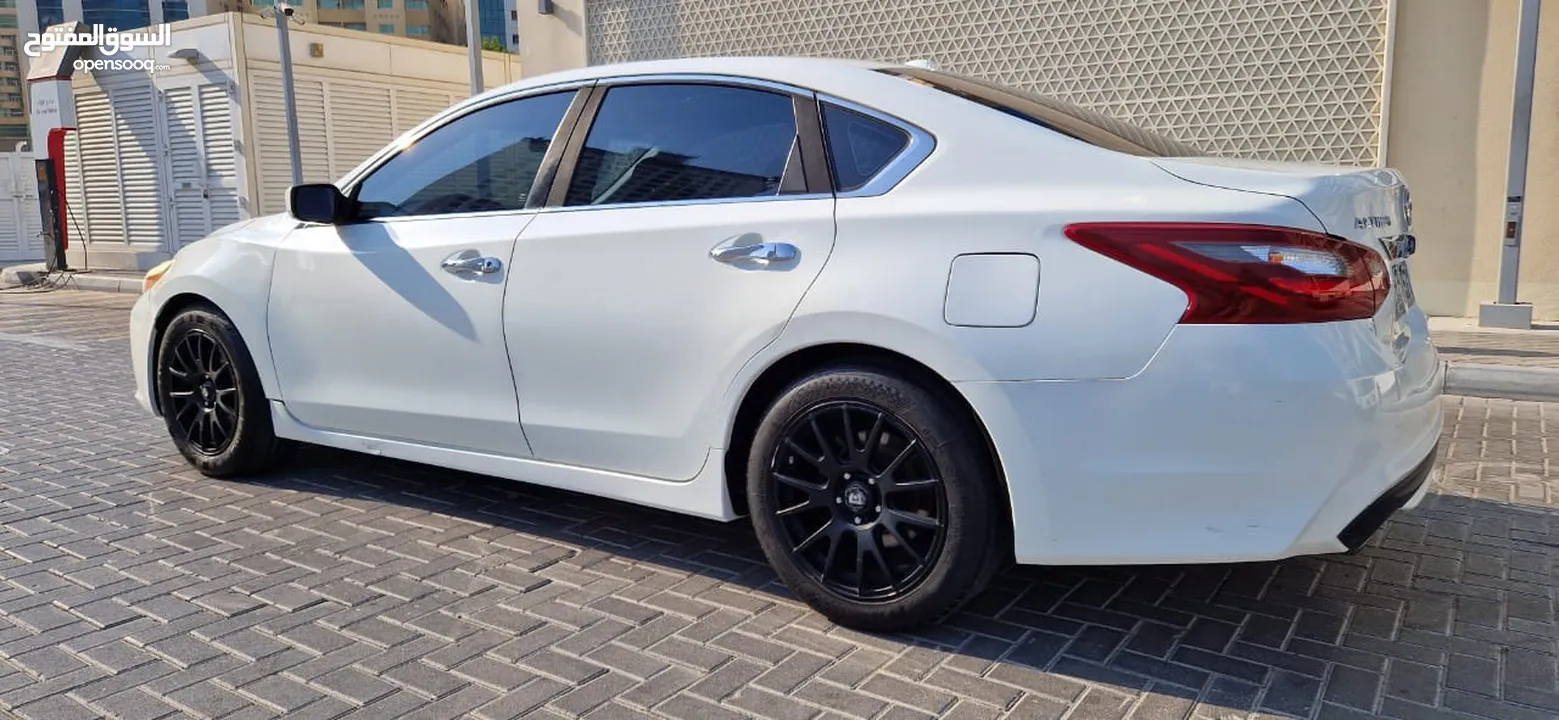 Nissan Altima 2018