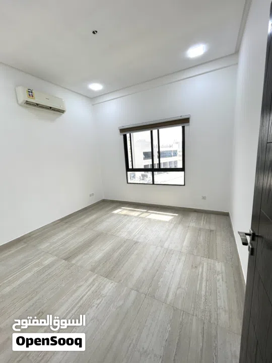 شقة للبيع في منطقة ابو قوة على خط السعودية