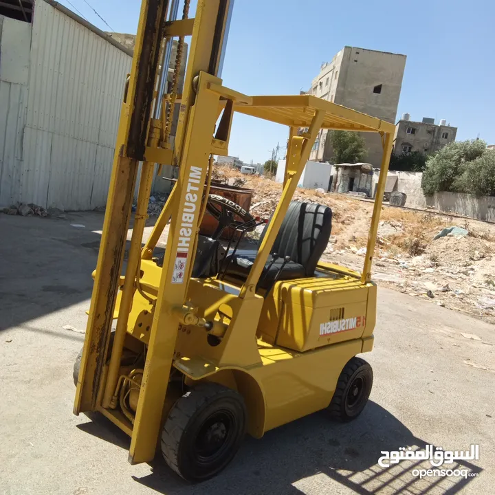 رافعه شوقيه ميتسوبييشي حموله طن ونص بنزين فحص كامل جيد جدا
