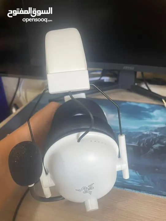 سماعات بحالة جيدة نوع Razer black shark v2x وسعر 30 قابل للمفاوضة