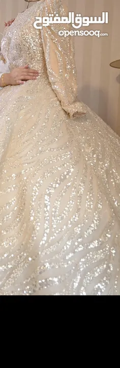 بدلة عرس للبيع