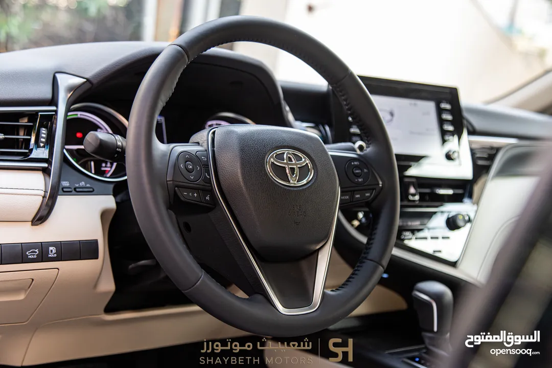 Toyota Camry Gle 2024 Hybrid