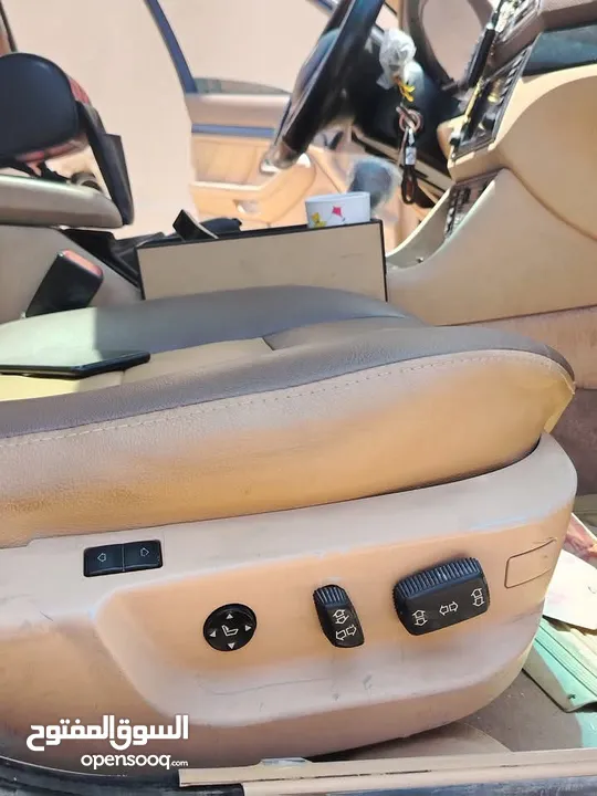 Bmw e39 520 2000 الدب للبيع