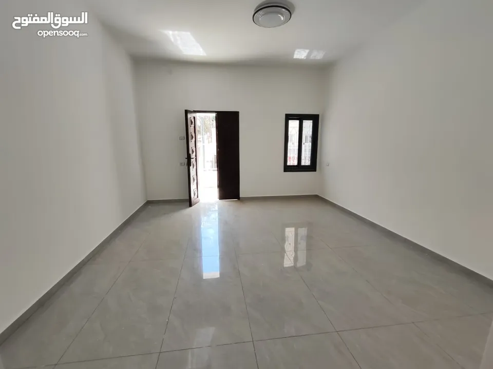 شقة للبيع في الرام – أول نزلة الكسارات قرب سوبرماركت السلايمة