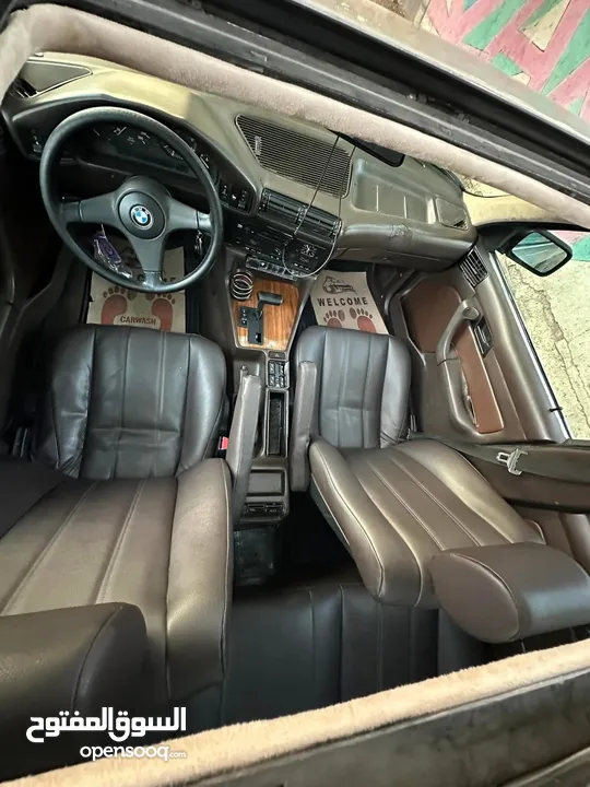 BMW e34 520 للبيع