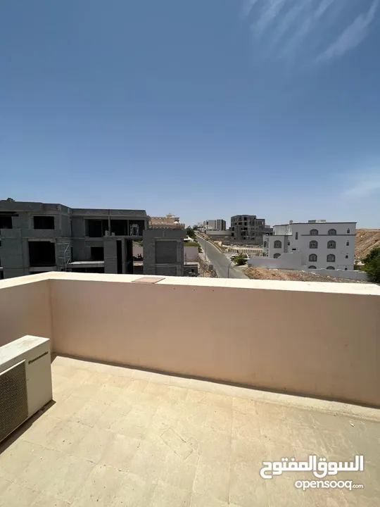 فيلا راقية في مرتفعات الانصب في موقع متميز وقريبه من كل الخدمات luxury villa in Ansab Heights, in