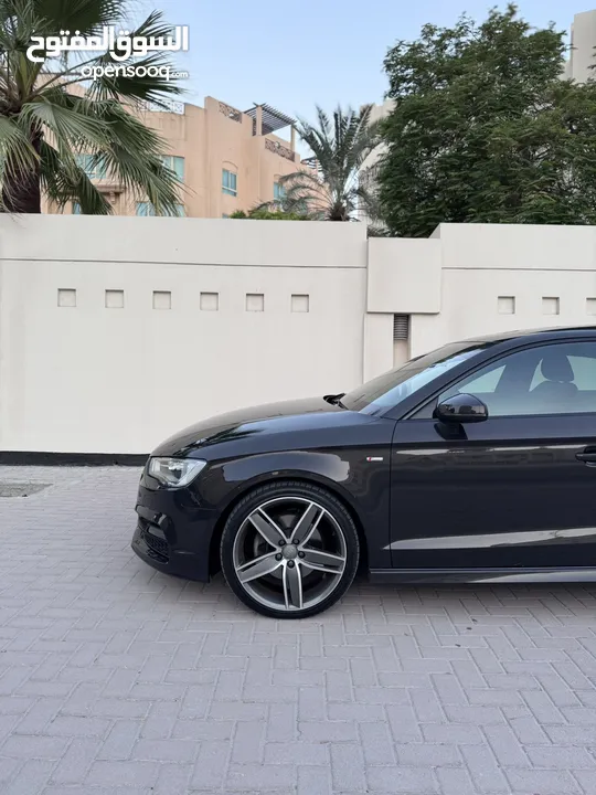 AudaiA3 S LINE Package 40 TFSI