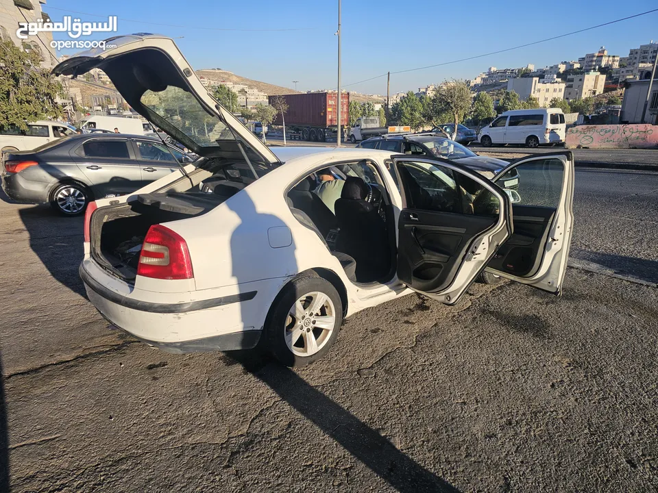 للبيع سكودا نيو 2008