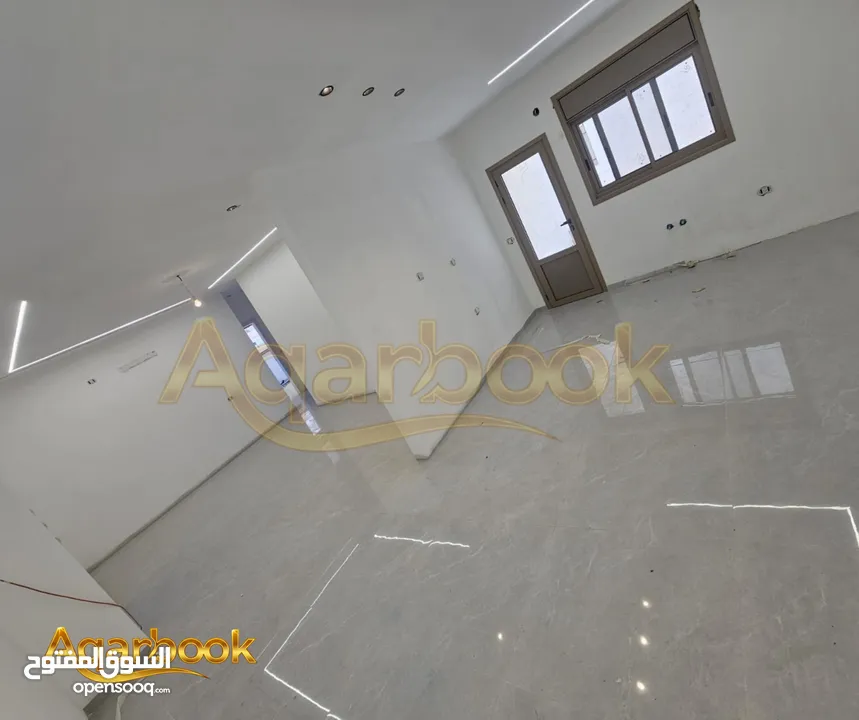 شقة للبيع غير مفروشة للبيع في بيتونيا