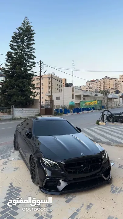 Mercedes Benz 2021