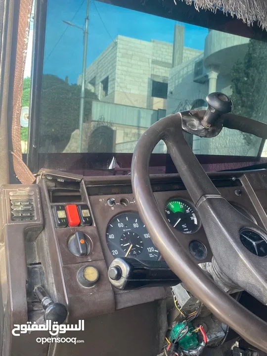 تنك ماء صالح للشرب