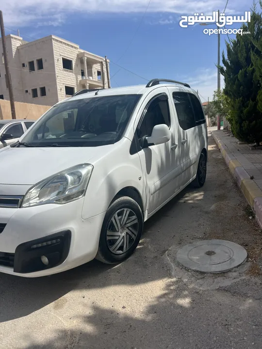 ستروين بيرلينجو