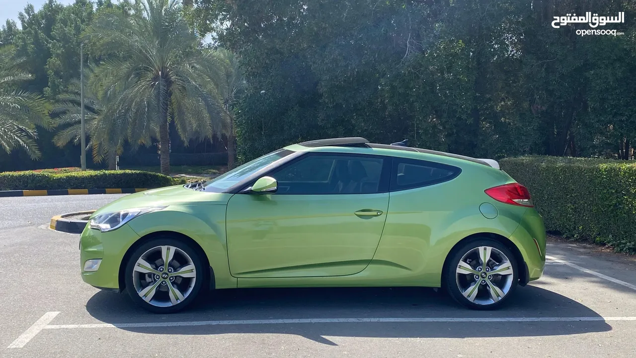 Hyundai Veloster FULL OPTION GCC 2015 panorama