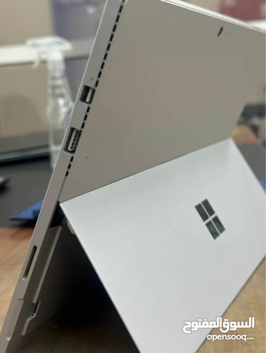 Microsoft surface pro 4 i7 16gb ram 256gb ssd