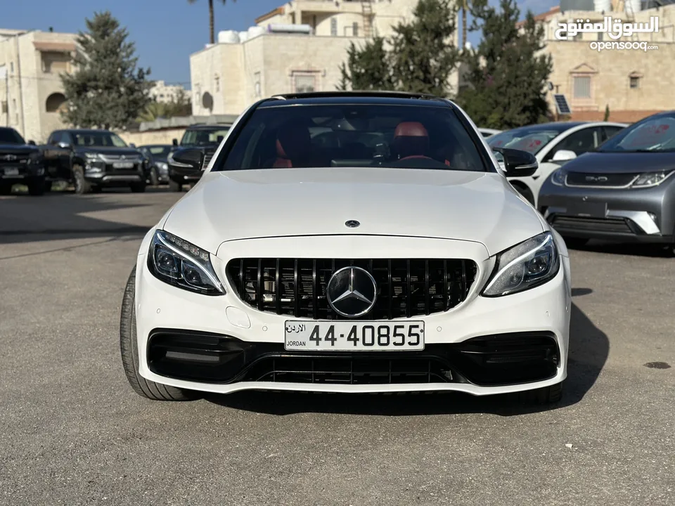 مرسيدس C63 للبيع بسعر مغري