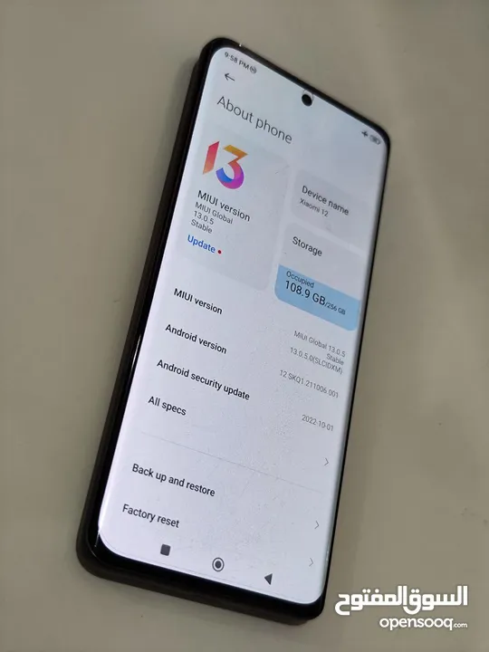 Xiaomi 12 5G Flagship , Snapdragon 8 Gen 1 , 12/256 , barely used.