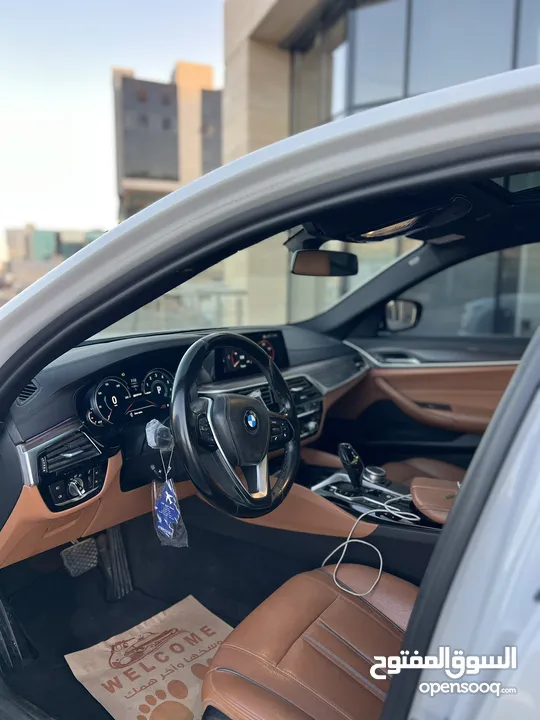 Bmw 530e 2017 بحالة الوكاله