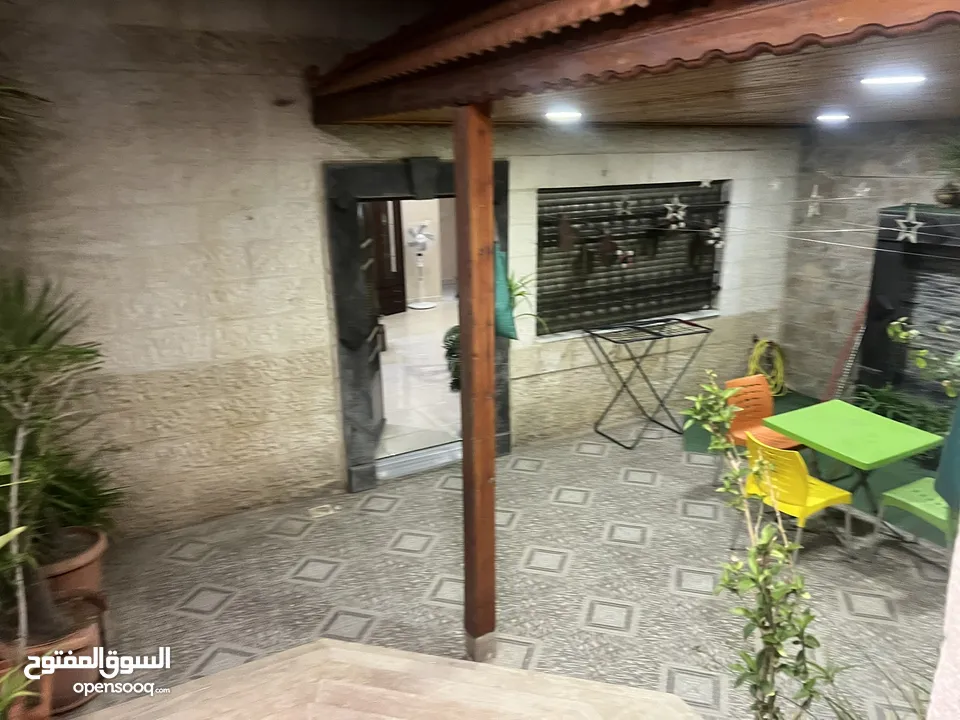 شقة مفروشة عائلية ارضية مميزة قرب التخصصي و السيفوي - 5 ايام وفوق التأجير