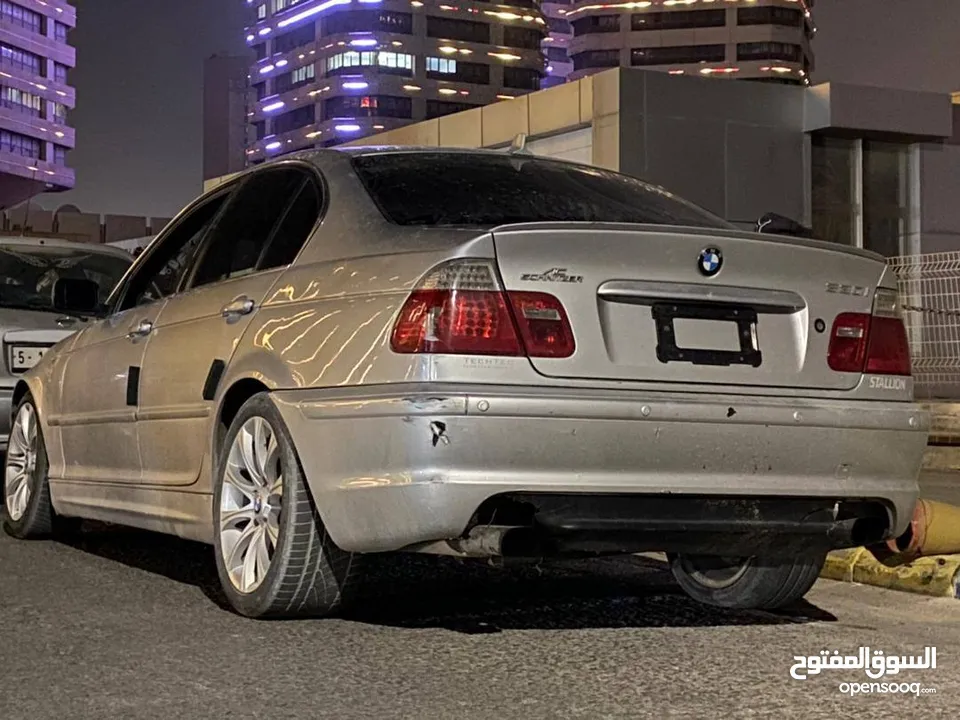 BMW 330i.. مديل 2001