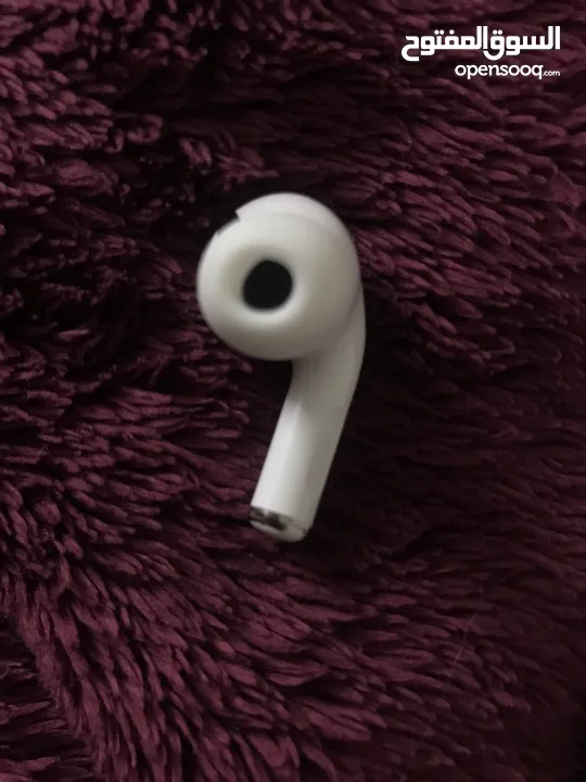 سماعه airpods 2 pro ماستر كوبي ( اقرأ الوصف مهم )