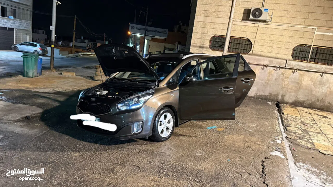 كيا كارينز 2016