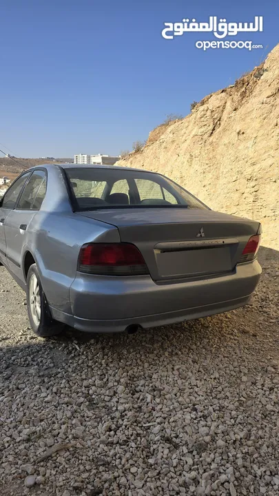 ميتسوبيشي صالون جالنت 2004