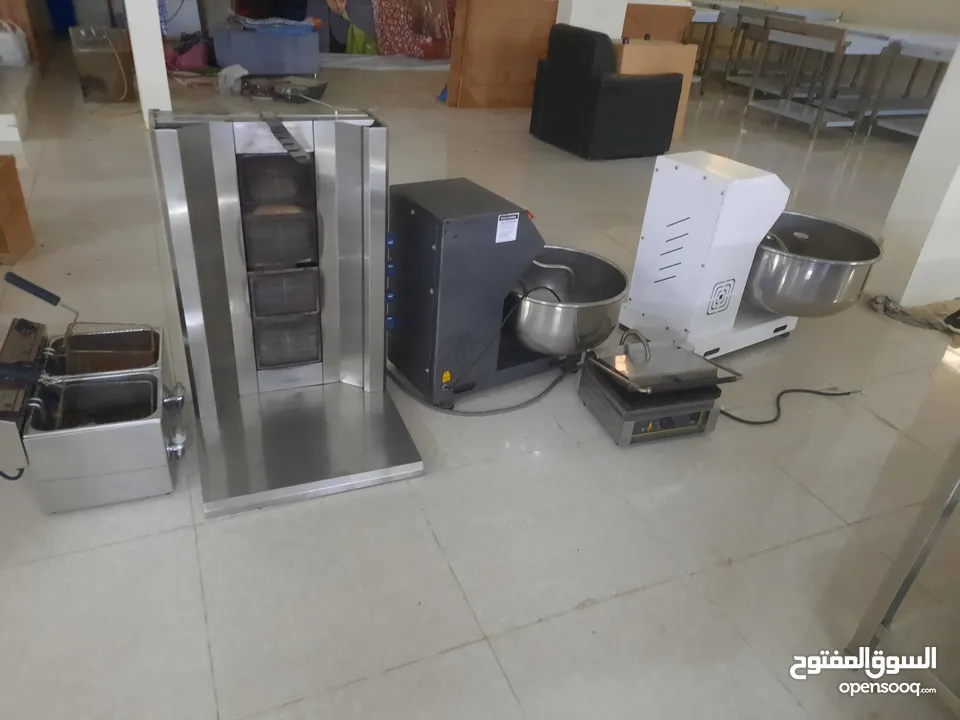 البيع ادوات المطاعم او المقاهي مستعمل أو جديدة  Rasturant equipment for sale used and new