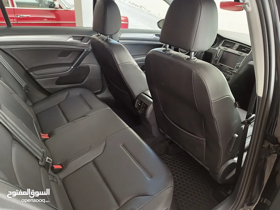 جولف كهربا بالكامل بحالة الوكالة و بسعر مناسب فل بدون فتحة . ( Premium plus )