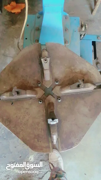 مكينت بناشر اطاليه من شركة عبد المجيد النتشه
