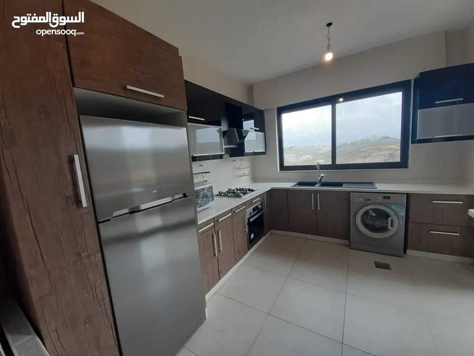 شقة للبيع في - دير غبار - مساحة 121 متر غرفتين نوم مطلة (6778)
