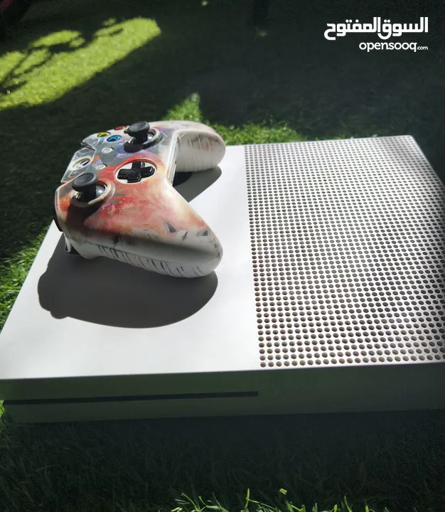للبيع: Xbox One S  حالة ممتازة ونظيف جدًا  السعر: 680 شيكل فقط  الموقع: نابلس