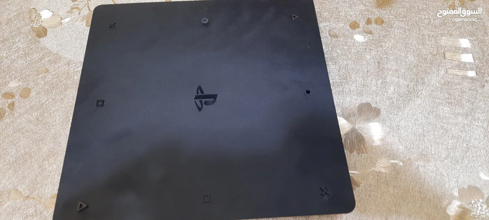 ps4 slim .