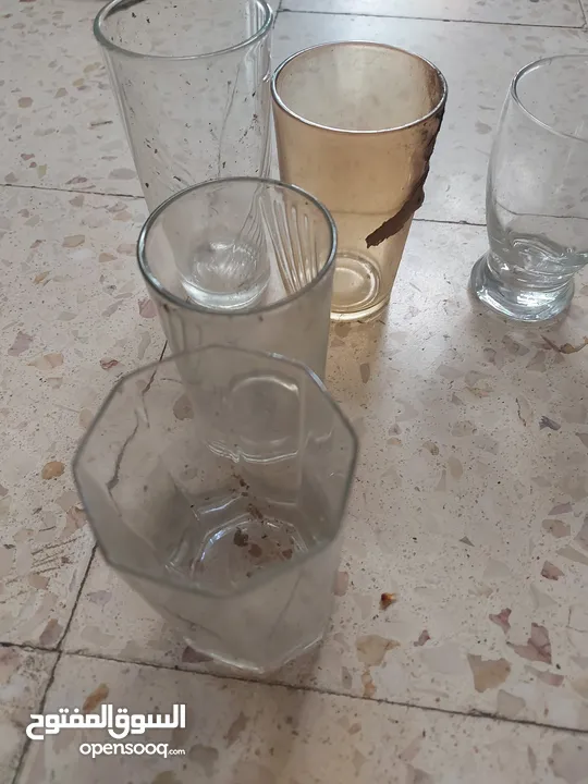 طنجرة ضغط وطنجرة المنيوم كبيرة وغيرها بالصور