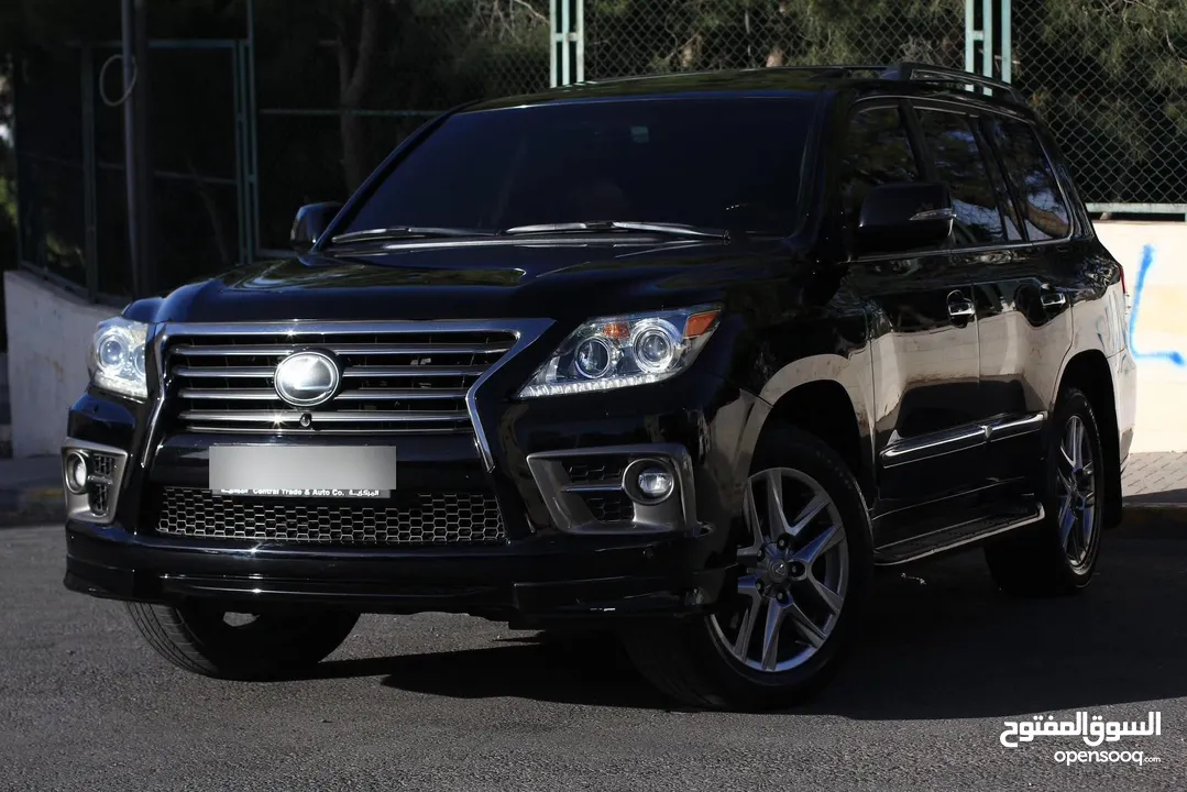 لكزس موديل lx570s 2015