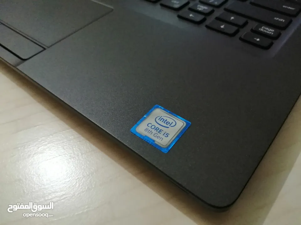 Dell latitude 5400 Intel corei5 8gbram 256gbssd m2 slim edition