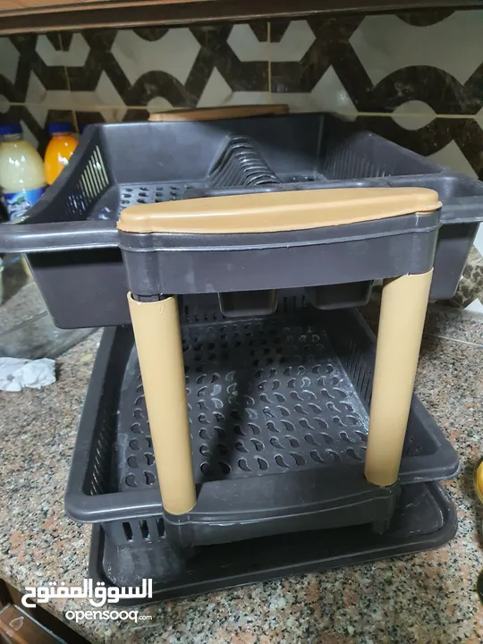 أدوات مطبخ مختلفه