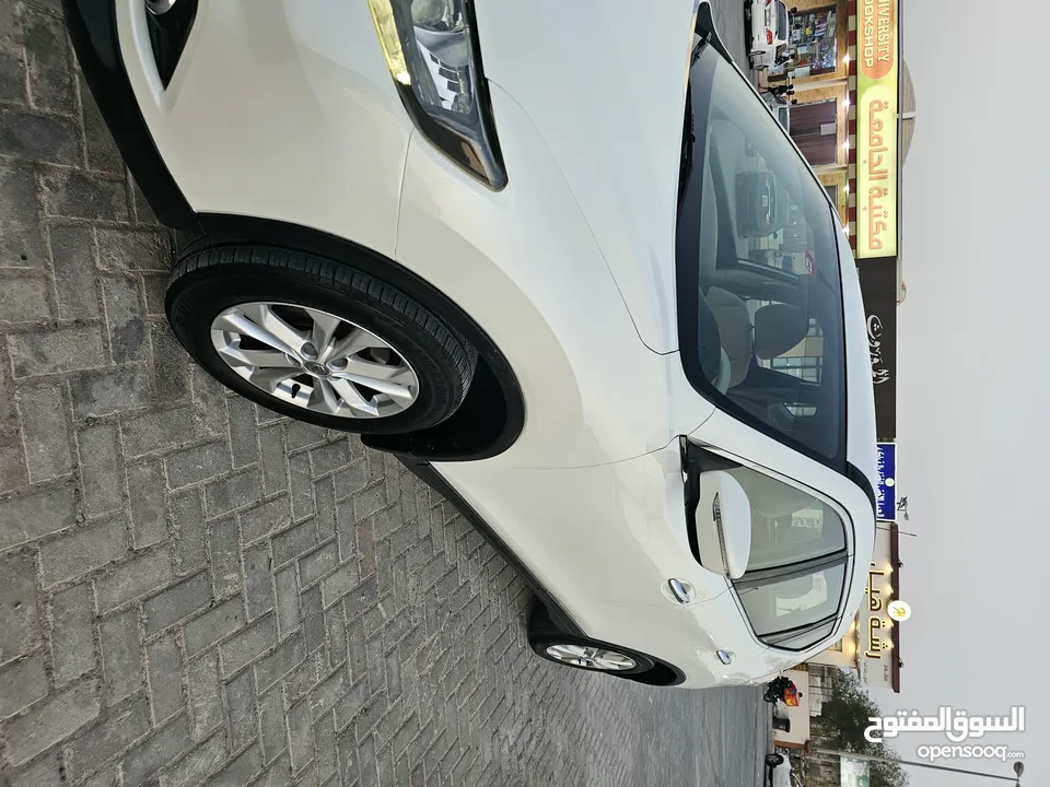 NISSAN Xtrail 2016  GCC  4WD