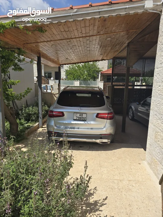 مرسيدس GLC350e 4matic